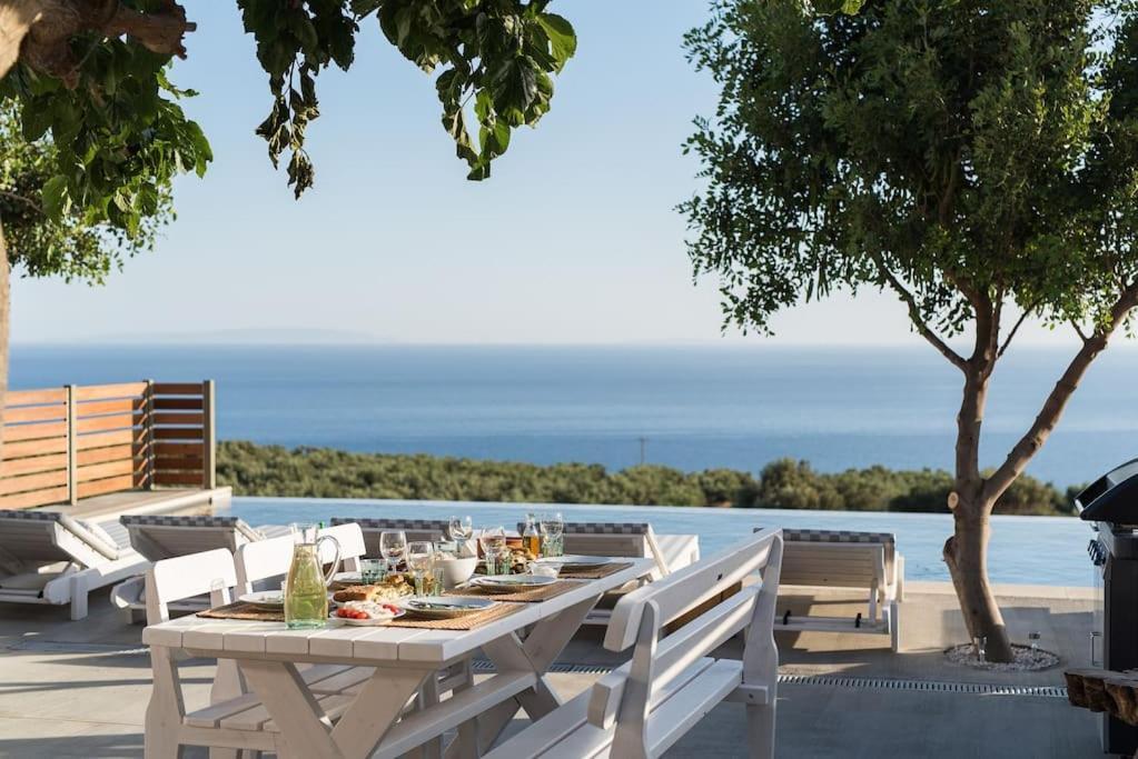 Villa Olvia Sfakia Exterior photo