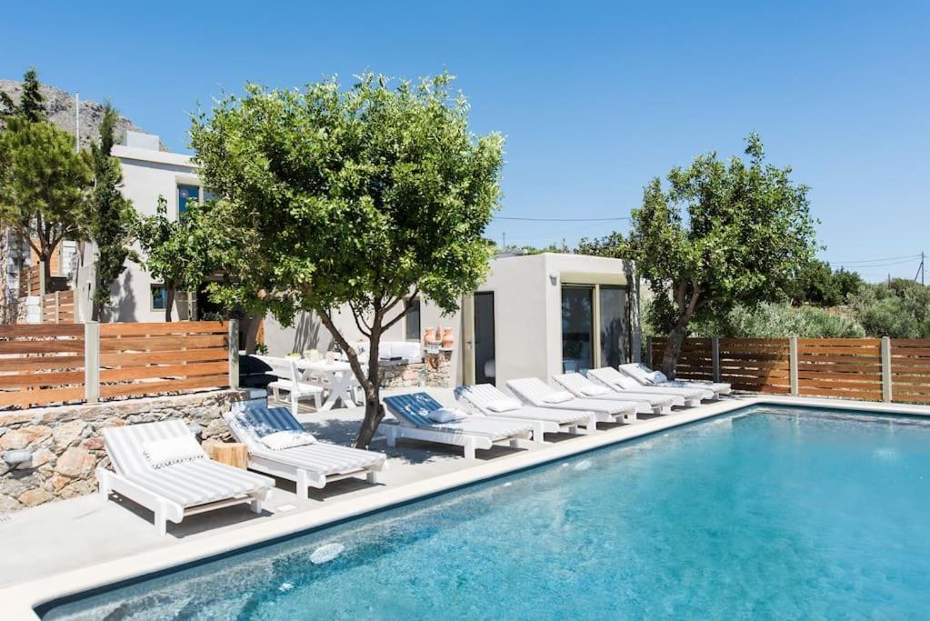 Villa Olvia Sfakia Exterior photo