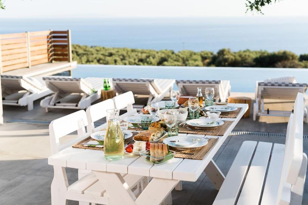 Villa Olvia Sfakia Exterior photo