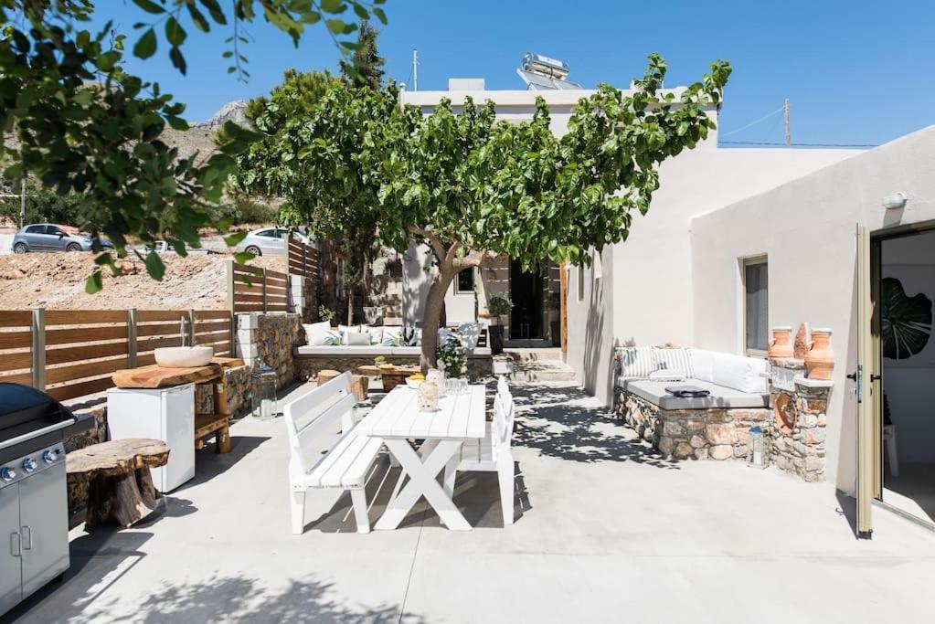 Villa Olvia Sfakia Exterior photo
